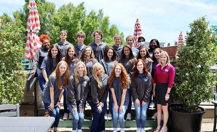 Leadership Advisory Council Holds Graduation for 2020-2021 Class
